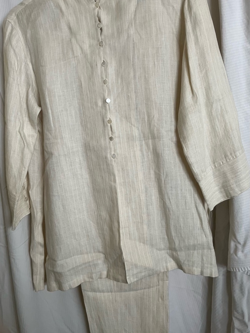 Joseph Abboud Cream Linen Pantsuit Top with Covered Button Placket